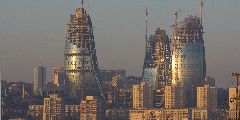 Foto: Vēja un būvlaukumu pilsēta Baku
